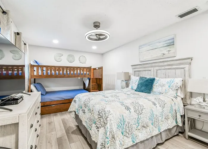 Intracoastal 4 Min Wlk To & Dogs Ok! * Clearwater Beach